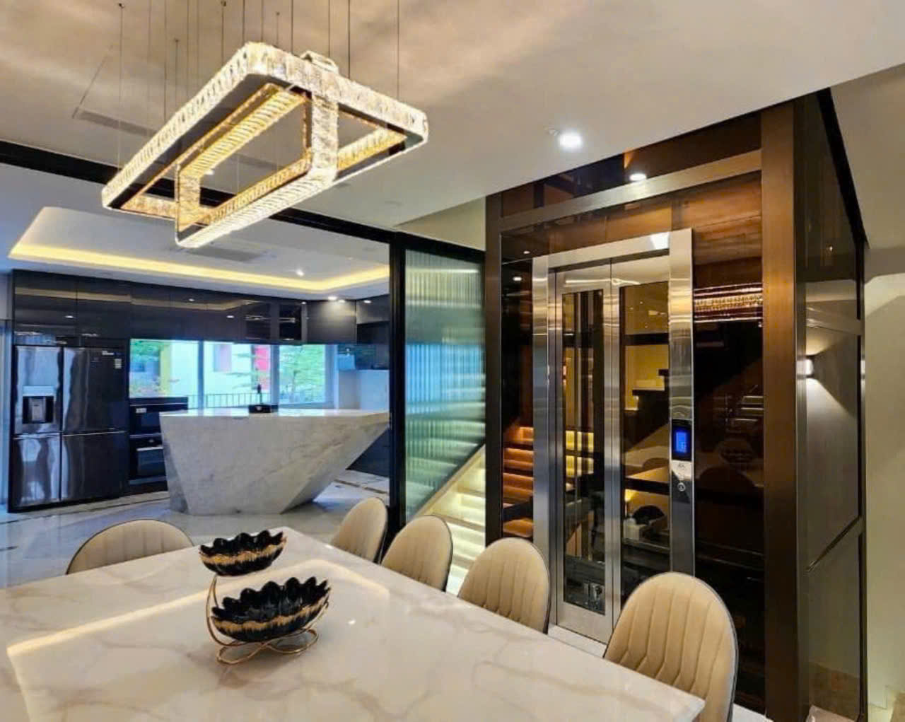 Biệt thự Vinh Tân